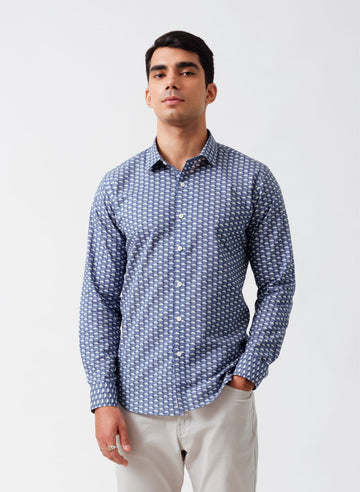 Kumo Cloud Print Cutaway Collar Shirt