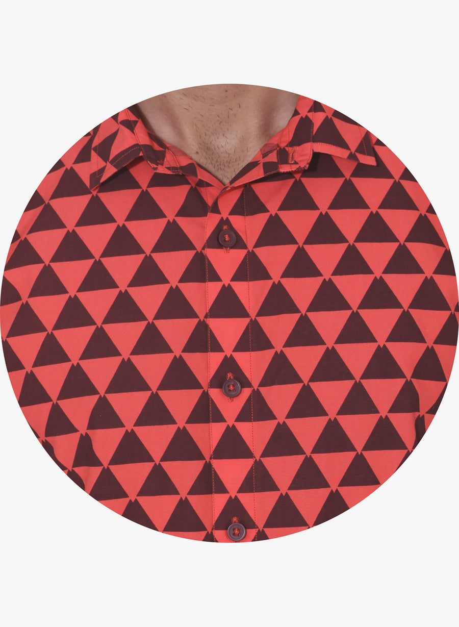 Acuto Geometric Print Half Sleeves Slim Fit Shirt