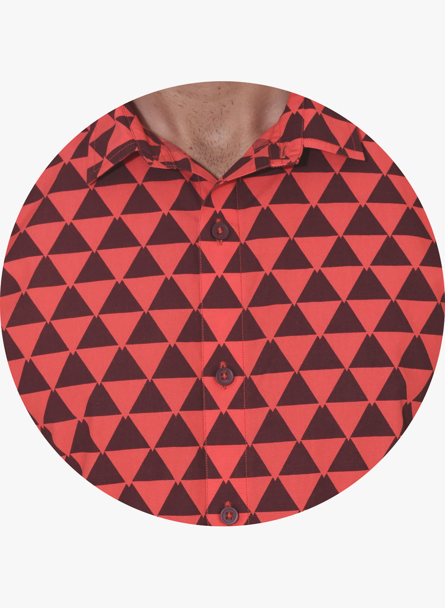 Acuto Geometric Print Half Sleeves Slim Fit Shirt